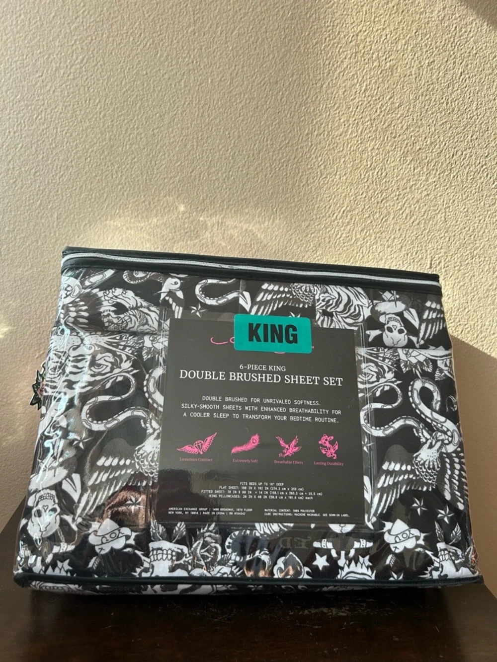 Ed Hardy New King 6 Pc Sheet Set Halloween Skulls Snakes Black White